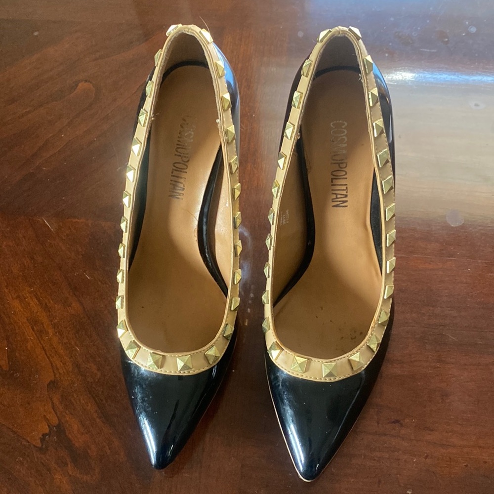 🦊 Cosmopolitan studded pumps. 4 inch heel.